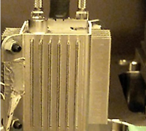 フォールディングフィン設置でカメラ温度を低減